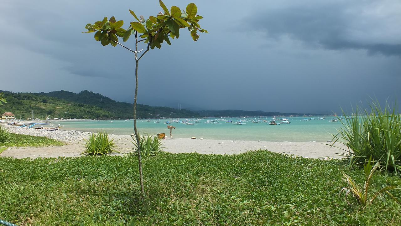 Ketapang Resort Karanghawu Eksteriør billede