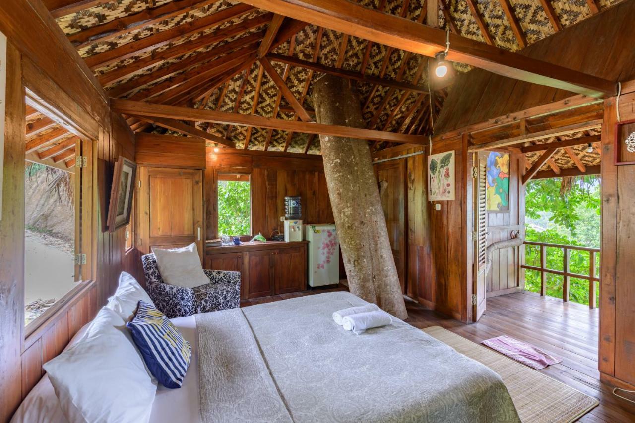 Ketapang Resort Karanghawu Eksteriør billede