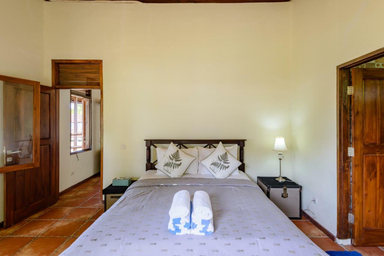 Ketapang Resort Karanghawu Eksteriør billede